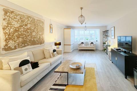 5 bedroom detached house for sale, Water Lily Way, Worthing, West Sussex