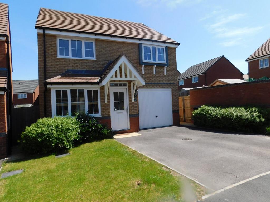 4 Bed Unfurnished Detached