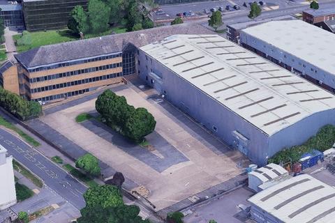 Warehouse to rent, 1 Elstree Way Borehamwood WD6 1RN