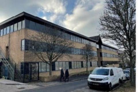 Warehouse to rent, 1 Elstree Way Borehamwood WD6 1RN