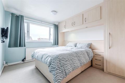 3 bedroom semi-detached house for sale, Wentworth Way, Leeds, West Yorkshire