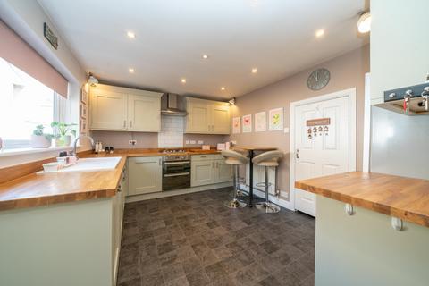 3 bedroom terraced house for sale, Hilltop Road, Berkhamsted HP4