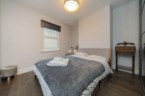 undefined, Tamworth Street, London SW6