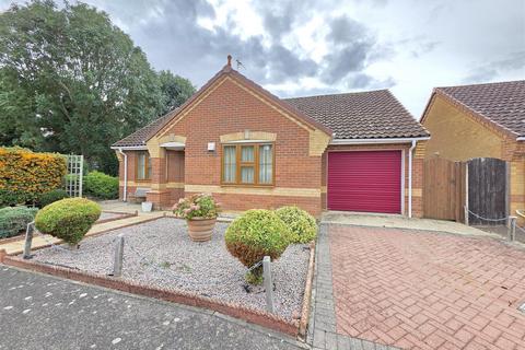 2 bedroom detached bungalow for sale, Law Court, Spalding
