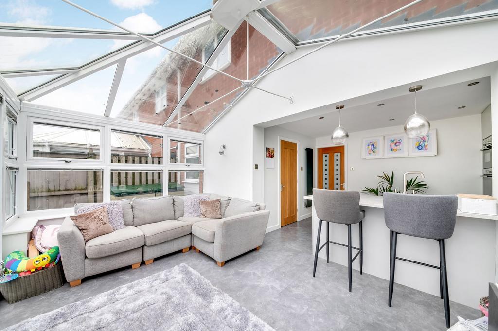 Garden room