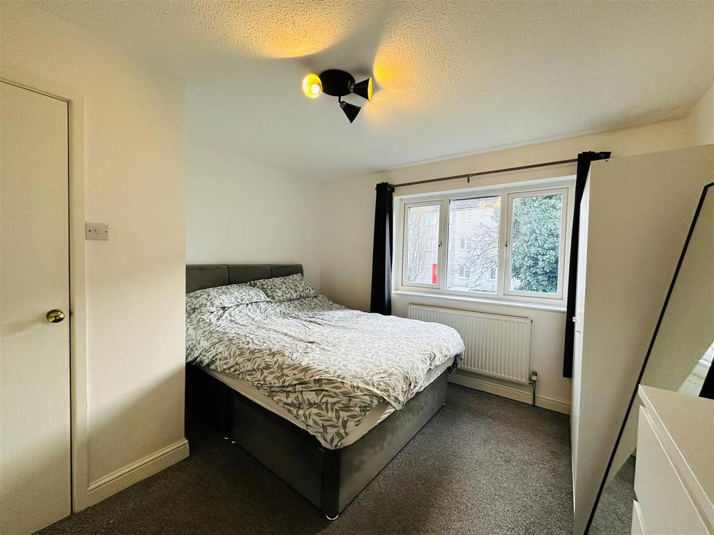 Bedroom One.jpg
