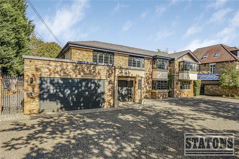 5 bedroom detached house for sale, The Ridgeway, Cuffley, Potters Bar, Hertfordshire, EN6
