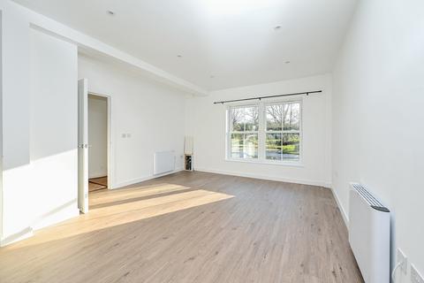 undefined, Lynchford Road, Farnborough, GU14
