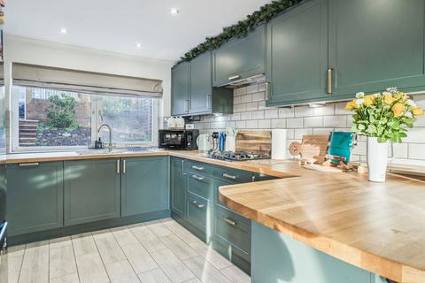 undefined, Longland Way, High Wycombe HP12