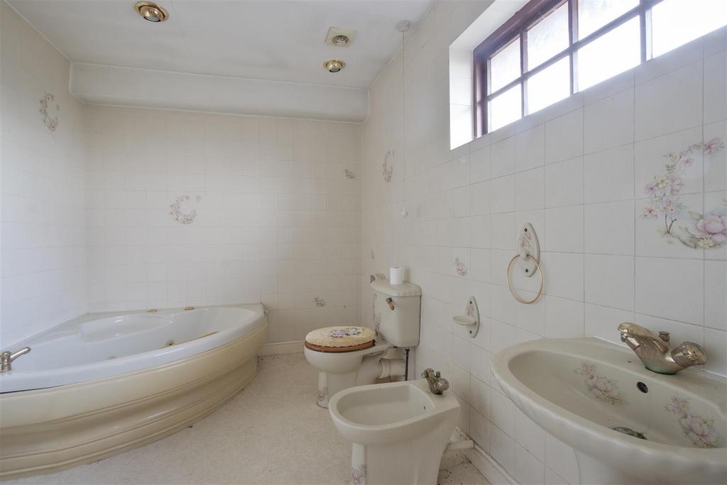 Family Bathroom