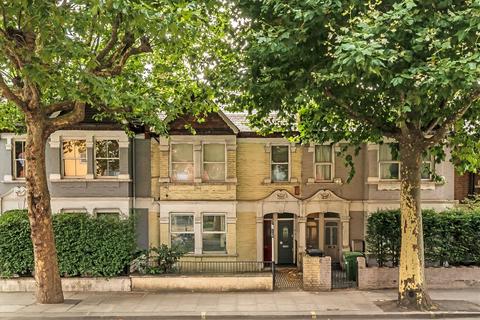 undefined, Wandsworth Bridge Road, London SW6