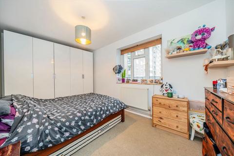 undefined, Peterborough Road, London SW6