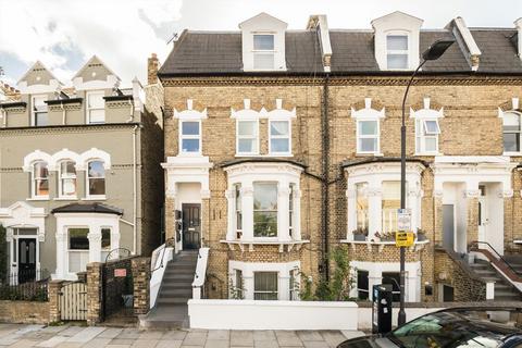 Fulham Park Gardens, London SW6