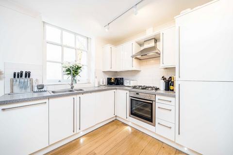 undefined, College Hill, London EC4R