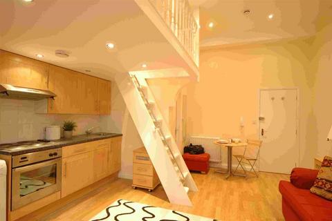 Studio to rent, Devonshire Terrace, London W2