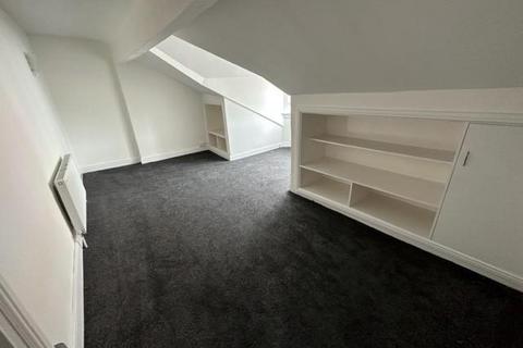 1 bedroom flat to rent, Whetstone Lane, Birkenhead, CH41