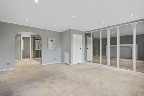 3 bedroom house for sale, Hall Gate, London