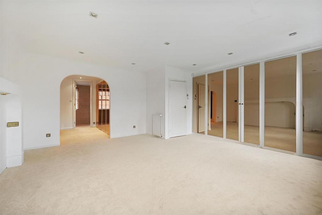 Principle Bedroom