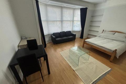 undefined, Room with low deposit queens RD