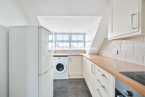 1 bedroom flat to rent, Market Place, London, N2