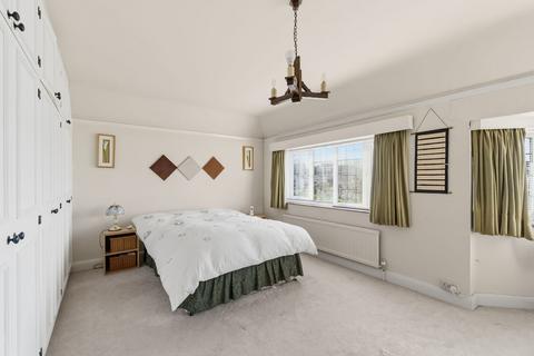 undefined, Sandy Lane, Cheam, SM2