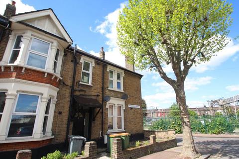 undefined, Springfield Road, East Ham