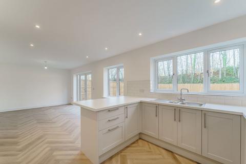 undefined, Holly Close, Whitley DN14