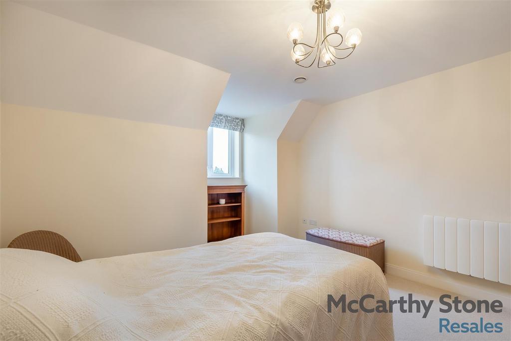 8672984-interior04.jpg