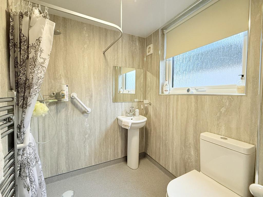 5 Burntscarthgreen, Dumfries, DG1 1 UN - Braidwoods