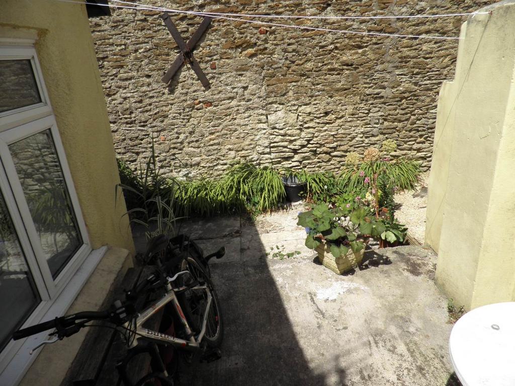 Communal courtyard