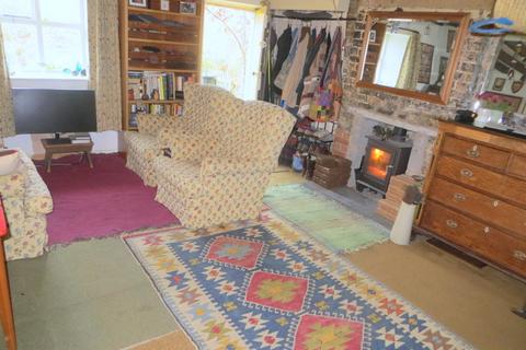 2 bedroom detached house for sale, Bont Dolgadfan SY19