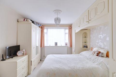undefined, Briscoe Road, Rainham RM13