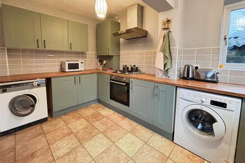 undefined, Raeburn Drive, Bradford BD6