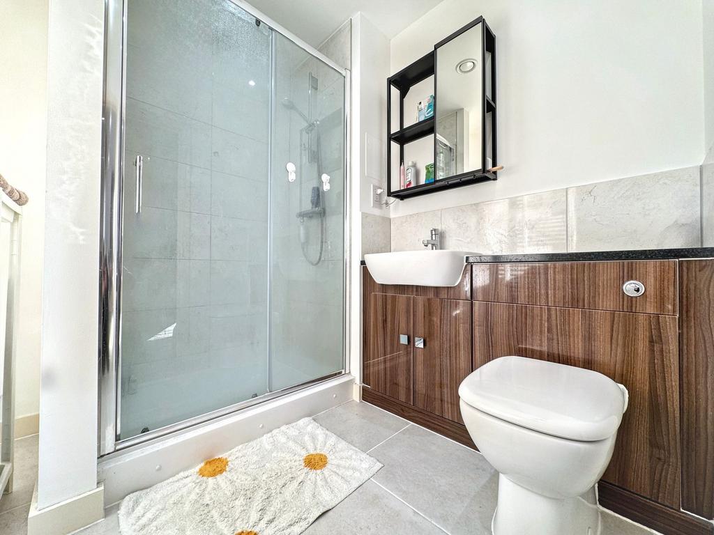 En-suite shower room