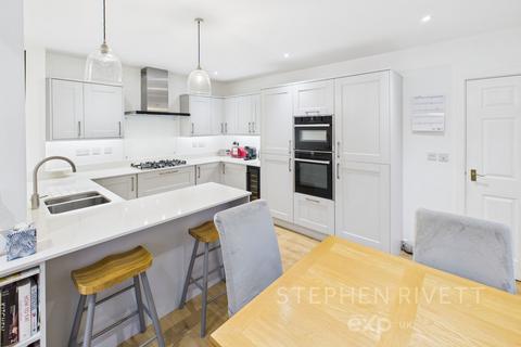 4 bedroom end of terrace house for sale, Bluetail Close, Stowmarket IP14