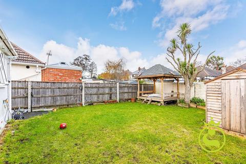 4 bedroom detached bungalow for sale, Beresford Road, Poole BH12