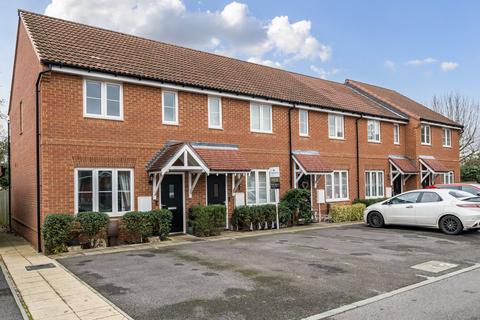 undefined, Juno Close, Hampshire PO14