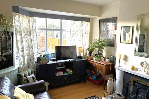 3 bedroom semi-detached house for sale, St. Annes Drive, Leicester