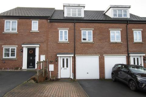 3 bedroom terraced house for sale, East Street, Doe Lea, Chesterfield