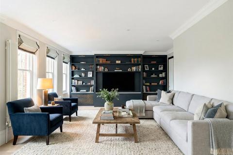 3 bedroom penthouse to rent, Egerton Gardens, London, SW3