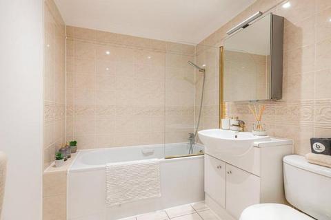 undefined, Portman Square, London W1H