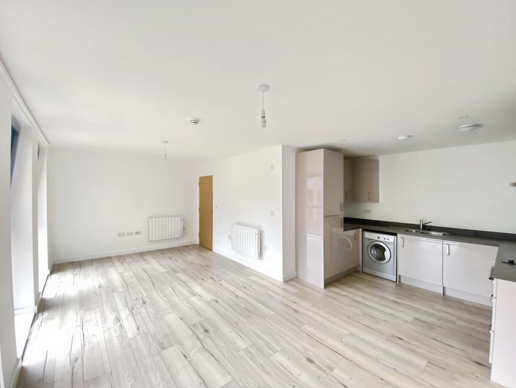 Living/Dining Area