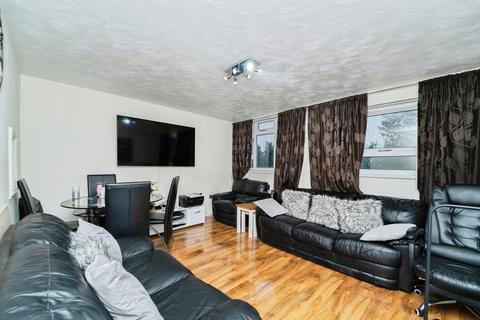 undefined, Parkfield Drive, Northolt UB5
