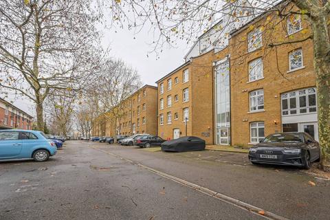 undefined, Fairfield Road, London E3