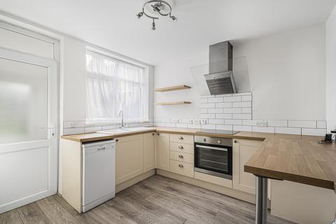 undefined, Mancroft Road, Aley Green, Luton, LU1
