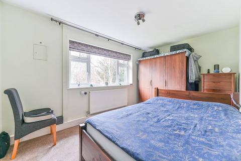 undefined, St. Augustine's Avenue, South Croydon, CR2