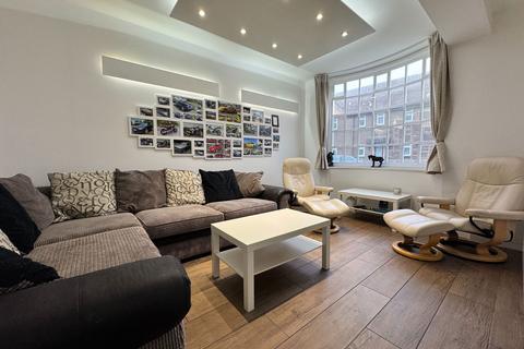 undefined, Castle Street, Salisbury SP1