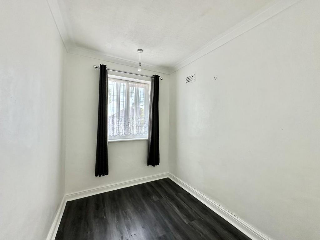 Thumbnail IMG 3923.jpg