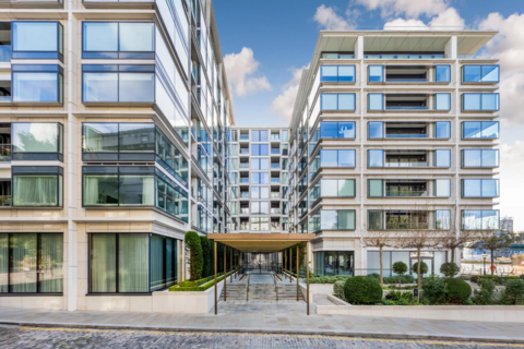 undefined, Sugar Quay, London EC3R