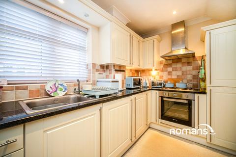 2 bedroom flat to rent, Wychwood, 15 Kings Ride, Camberley, GU15